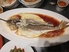 -凤凰湘语·平价海鲜餐厅(浦东旗舰店)