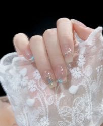 -盘子画美甲美睫美肤