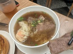 崩沙腩雲呑麵-百福麵家(新馬路店)