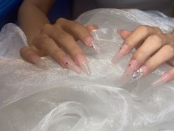 -Nail Me美甲美睫