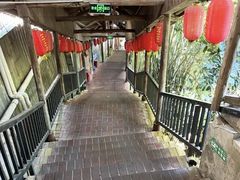 -鲤鱼塘农家山庄