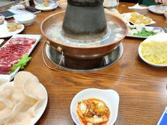 -楼外楼大刀肉传统火锅居(博学路店)