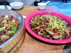 -佬缸炮江湖川菜(玉林店)