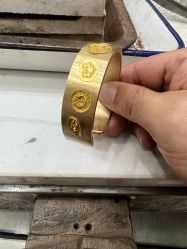 -烨麟黄金珠宝(和胤788广场一楼店)