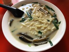 -三百碗宝应长鱼面(板仓街店)