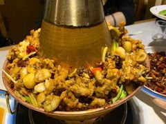 铜锅牛蛙-蛙蛙叫干锅年代(簋街总店)