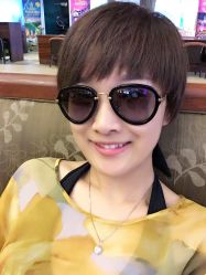 -PE SALON