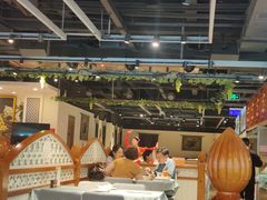 大堂-巴扎美食·新疆菜·西域歌舞表演餐厅(新疆大厦店)
