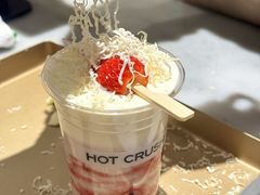 -HOT CRUSH趁热集合·现烤面包(上海环球港店)
