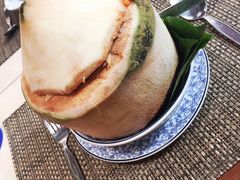 -卷心菜和避孕套餐厅(Pattaya)