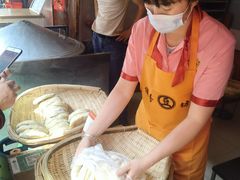 -眼镜粑粑