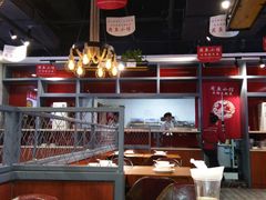 大堂-周鱼小馆石锅酸菜鱼(活力汇店)