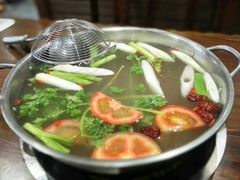 -乡土黄·鲜牛肉火锅·小龙虾(兴业街店)