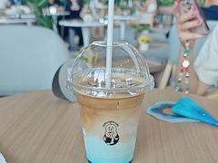 -抱抱地球咖啡馆(国家海洋博物馆店)