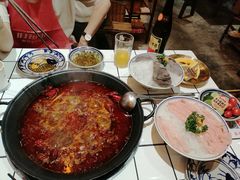-旧街市鲜货老火锅(大光路店)