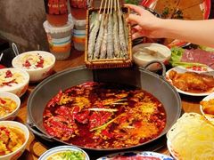 -萍姐火锅·公路夜市(武汉首店)