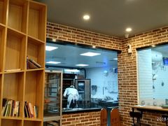 -焙丽拾光(麦凯乐直营店)