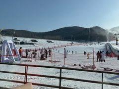 -中旅松花湖滑雪场