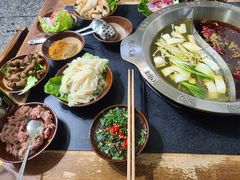 -重庆故事姊妹老火锅(财经学院店)