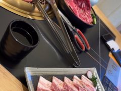 -極屋鮨牛 · 烧肉酒场(时代C馆店)