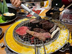 -青瓦炭韩潮烤肉(花园道店)