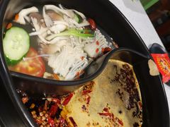 鸳鸯锅-钢管厂五区小郡肝串串香(南山店)