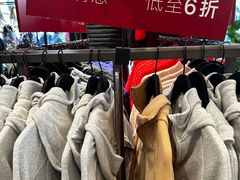 -lululemon(比斯特购物村店)