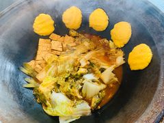 -缘福乡村铁锅炖民宿(八达岭店)
