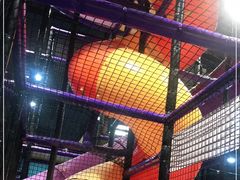 -Tenker Club弹刻极限主题公园 · 蹦床 · 团建 · 生日派对(大关店)