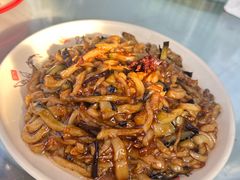 烩茄丝-聚首堂·特色小吃·肘子(什刹海德胜门店)