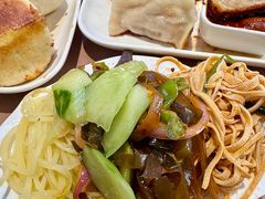 -韩海丽特色美食(秀州路店)
