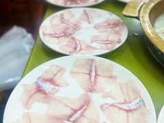 -颜氏双江清水鱼一养身火锅(磁器口店)