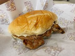 明星t骨猪扒包-L猪扒包(天河购书中心店)