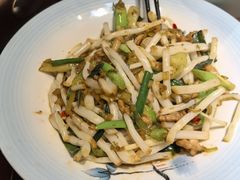 -魏铭鱼头捞饭(晋阳路店)