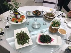 -元唐家宴•经典东北菜(梅市口路店)