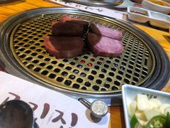 -唯成•韩国炭火烤肉 유성고기