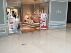 -Dior迪奥(恒隆广场童装店)