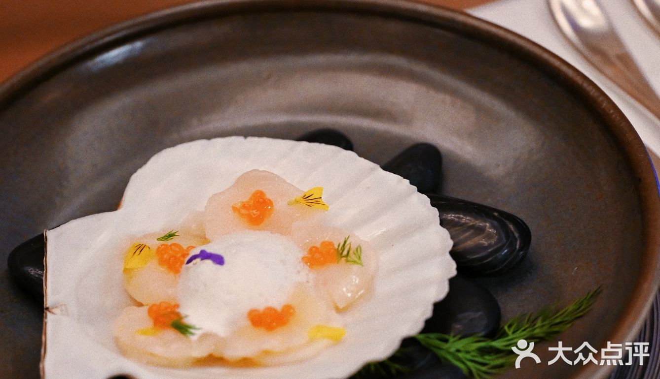 提前预订了TERRAZAS台阶红酒和酒店合作菜单