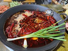 -黄潇洒老火锅(九眼桥宏济巷店)