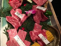 松阪牛肉拼盘-松阪牛焼肉M(法善寺横丁店)