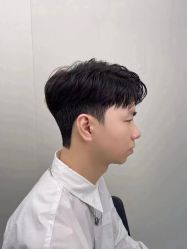 -尤司男士国潮理发馆