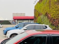 -百联西郊购物中心·停车场