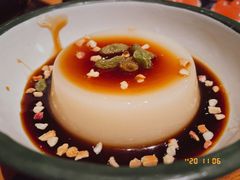 红糖凉粉-牛小嫩串串火锅(老国贸总店)