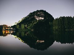 -星湖旅游景区七星岩