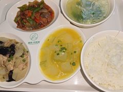 -朗诗常青藤养老(五马渡店)