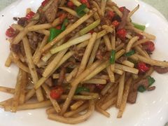 -唐师傅湘西名菜馆(武陵路店)