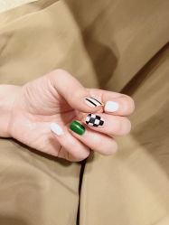 -孔雀手美甲美睫护理