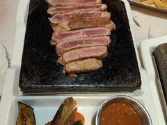 -伯顿西餐厅(厚街香榭丽店)