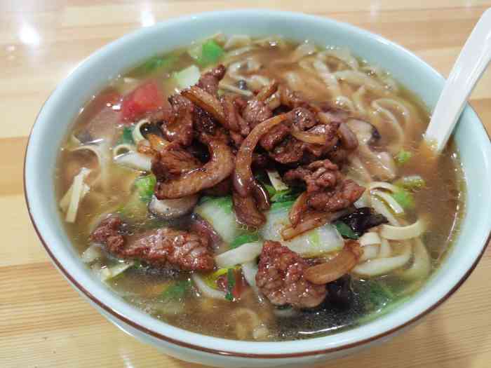 兰溪手擀面(邮电路店)-"本来是想吃无名氏的,队伍太长想换慧娟,看.