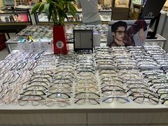 -华彬眼镜专业渐进配镜(潘家园店)
